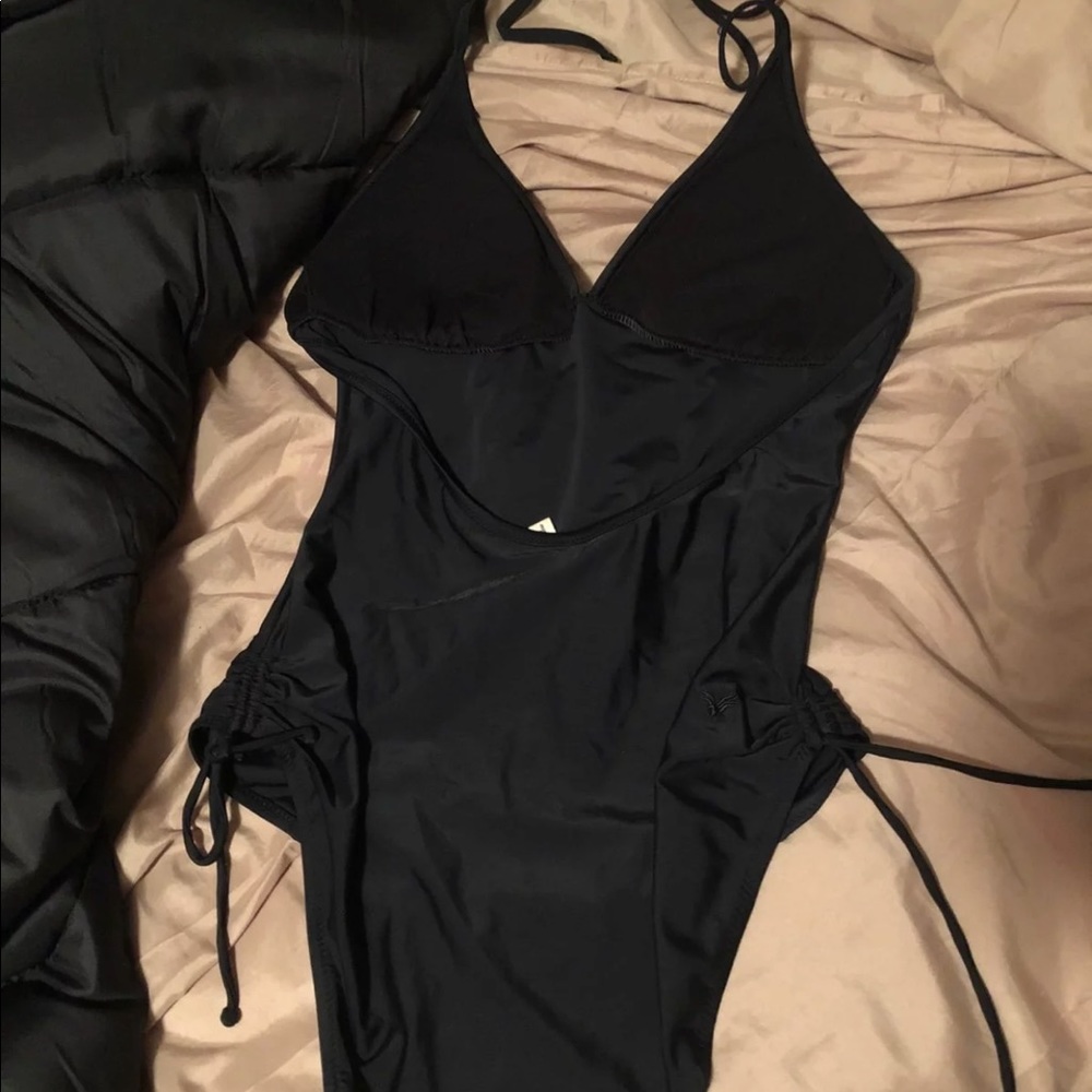 Swim suit
